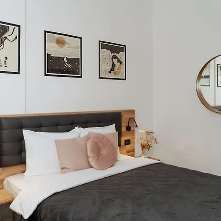 8 - New Building & Parking Appartement Bucarest