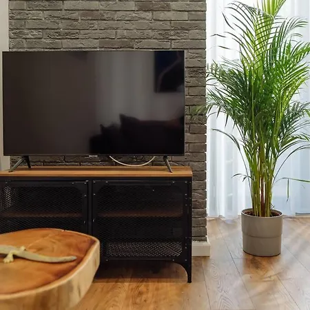 8 - New Building & Parking Appartement