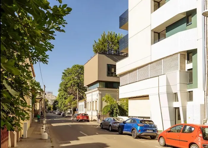 8 - New Building & Parking Apartment Bucharest