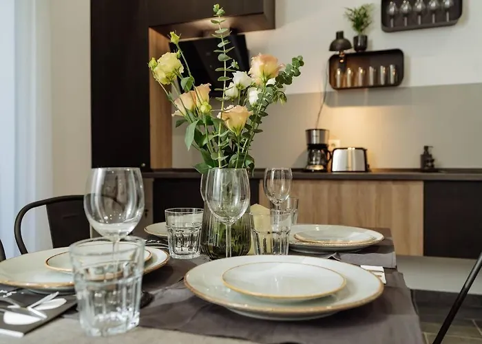 Apartment 8 - New Building & Parking