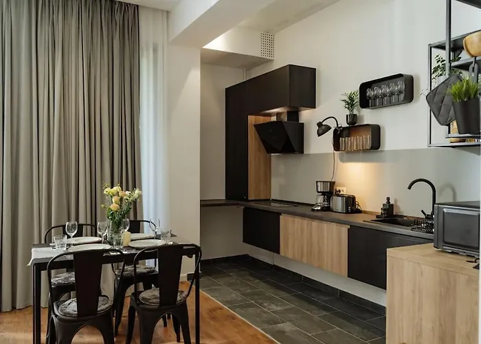 8 - New Building & Parking Bucharest