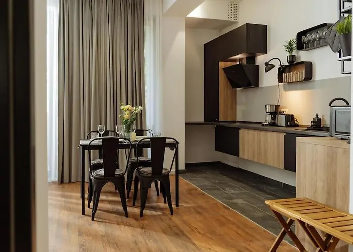 Apartment 8 - New Building & Parking