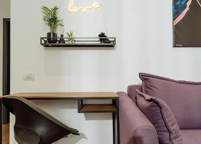 8 - New Building & Parking アパート *